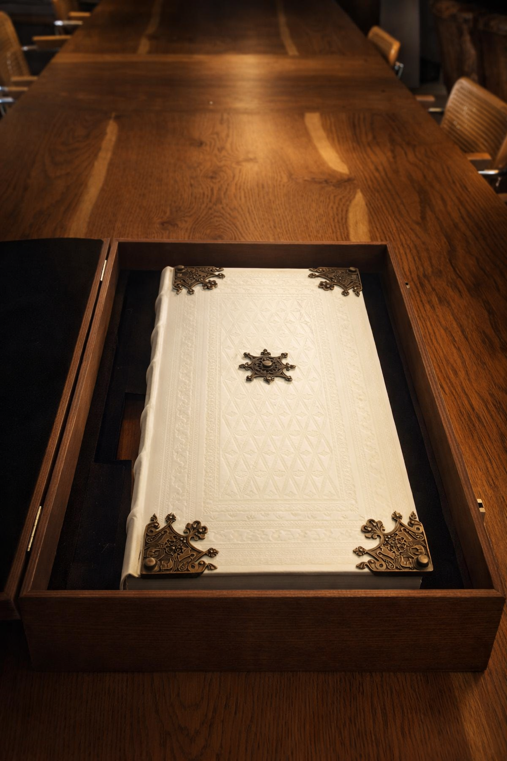 Codex Gigas XXL